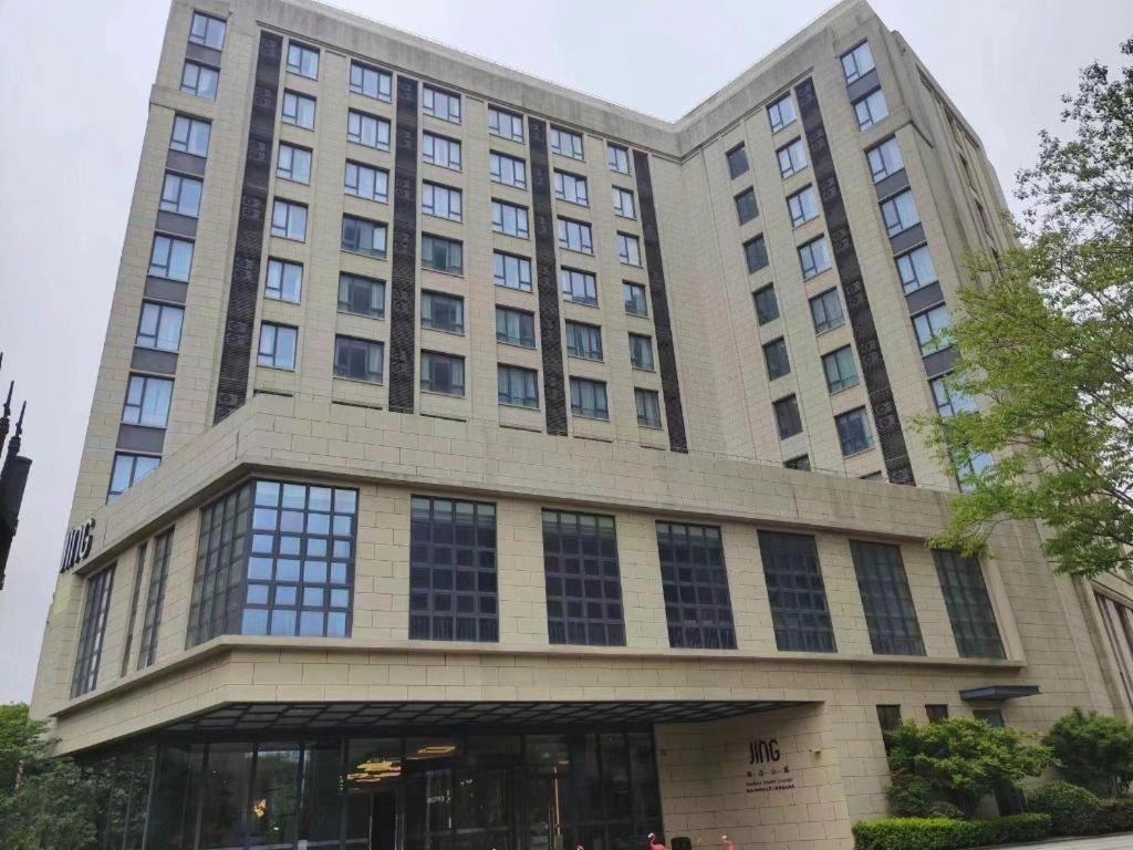 Q Pudong Hotel