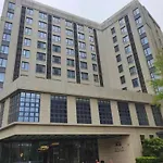 Q Hotel Shanghai Pudong