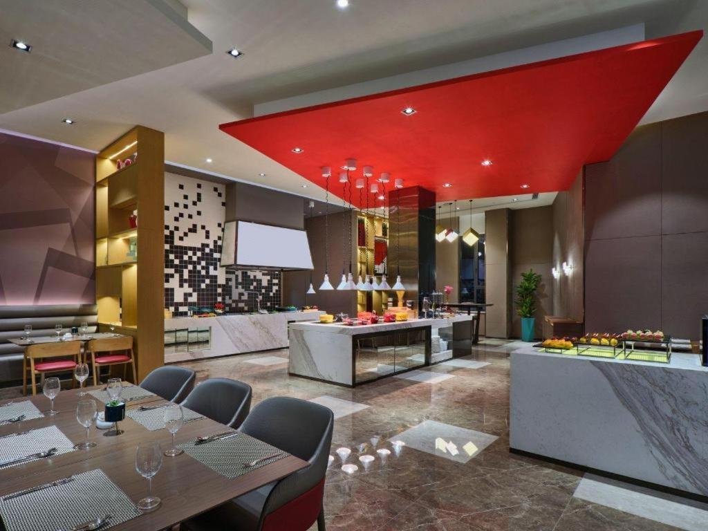 Q Pudong Hotel Shanghai